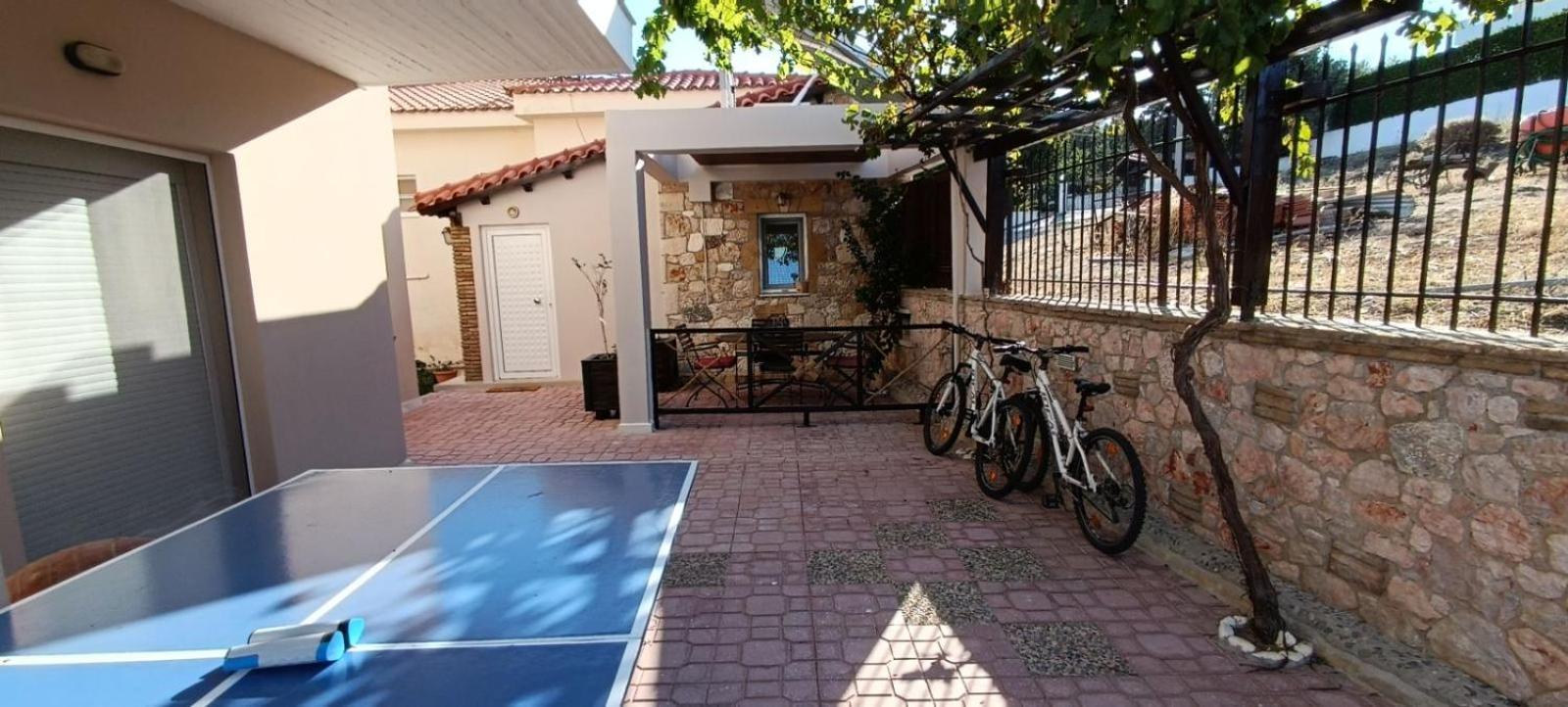 Ferienwohnung Boutique Eptalofos 15Min From Airport And Sea Kouvarás Exterior foto